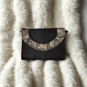 Elegant Black and Gold Women's Clutch